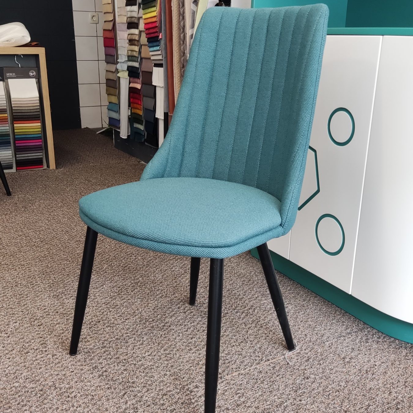 Wirth Chair — petrol plava